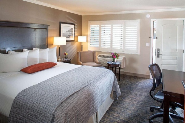Best Western Plus Humboldt Bay Inn image 14
